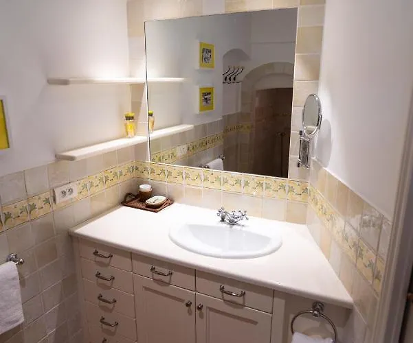 فيلة Les Muscadines Tropez, De Tahiti Pampelonne