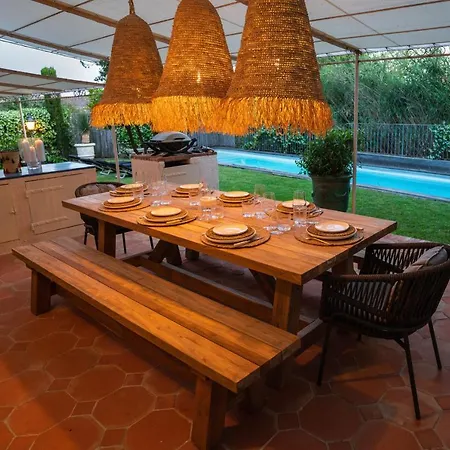 Les Muscadines Tropez, De Tahiti Pampelonne *