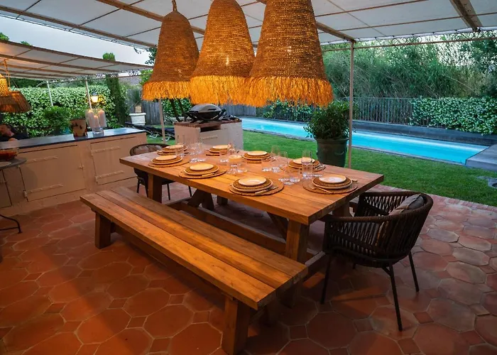 Les Muscadines Tropez, De Tahiti Pampelonne *